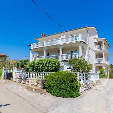 Apartments Ester Lopar Exterior photo